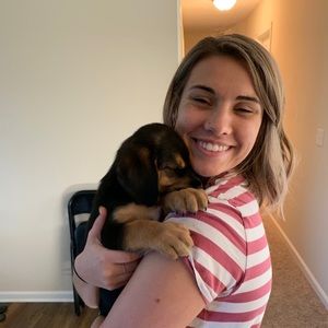 Meet your Posher, April